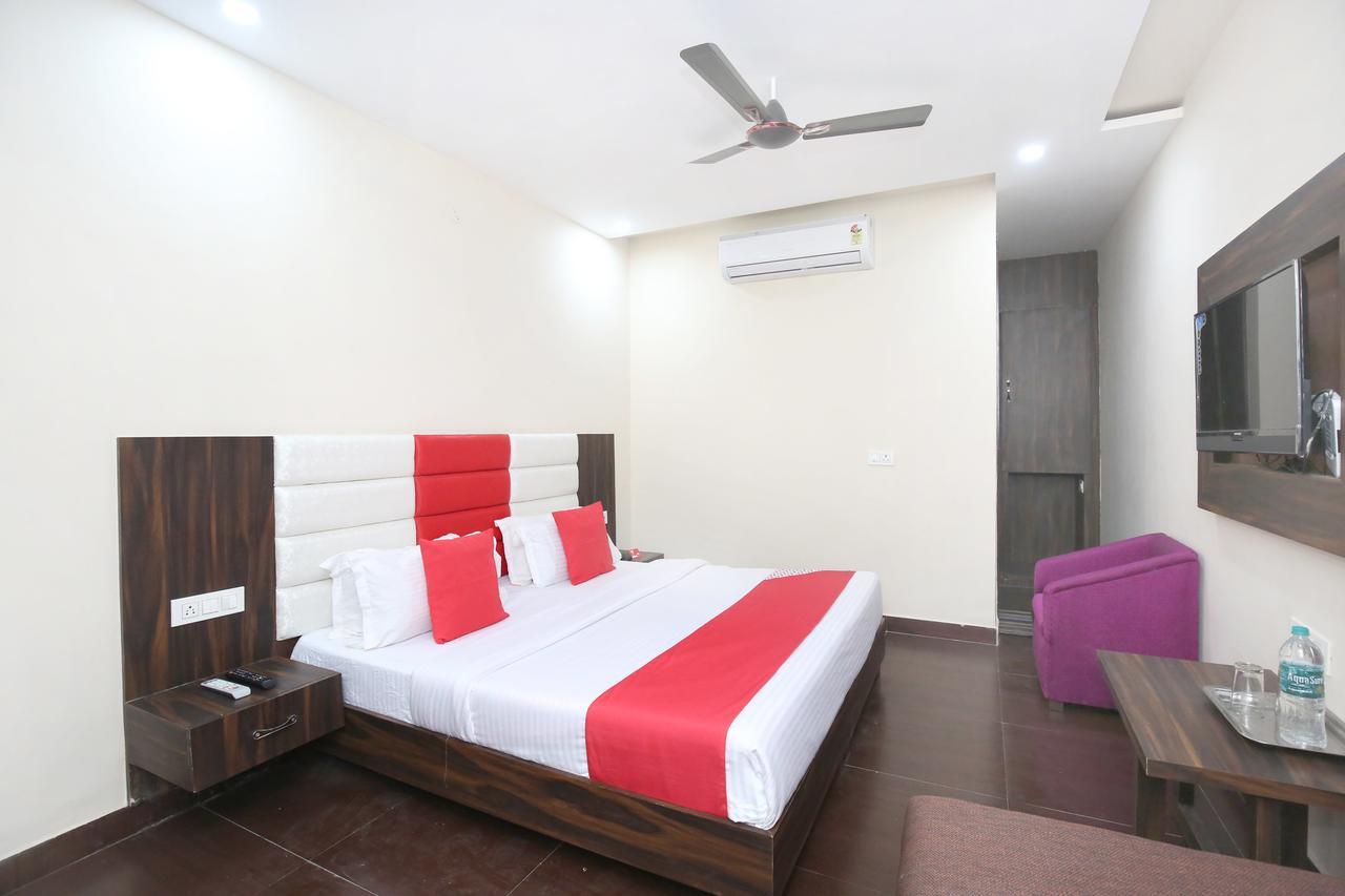 Hotel Sukhman Residency アムリトサル エクステリア 写真