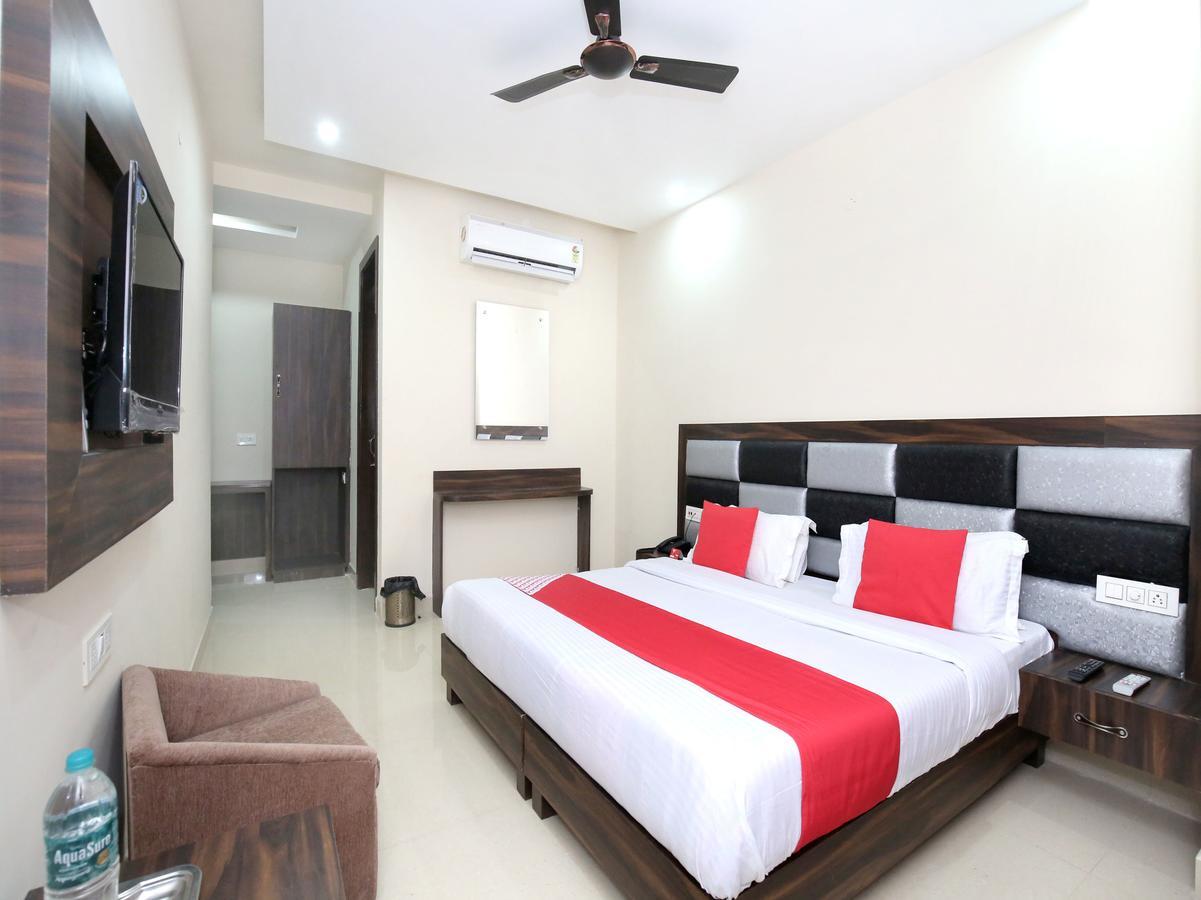Hotel Sukhman Residency アムリトサル エクステリア 写真