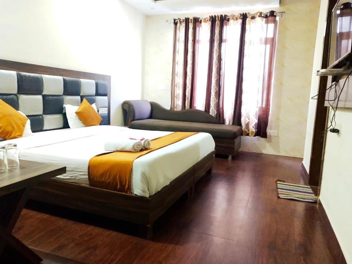 Hotel Sukhman Residency アムリトサル エクステリア 写真