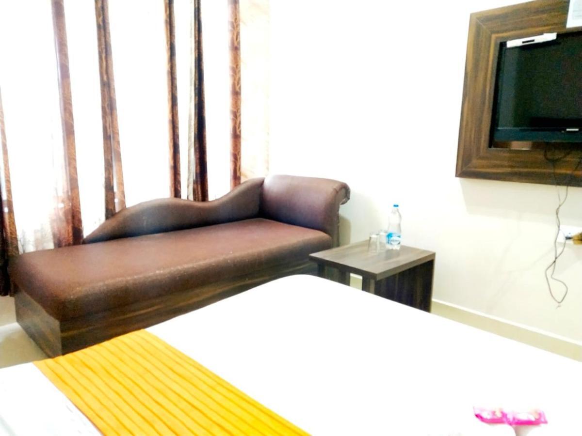 Hotel Sukhman Residency アムリトサル エクステリア 写真