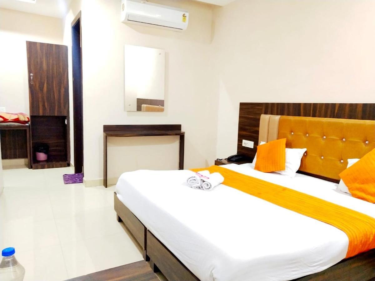 Hotel Sukhman Residency アムリトサル エクステリア 写真
