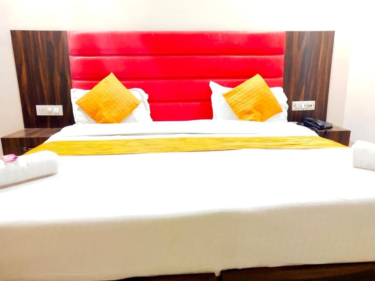 Hotel Sukhman Residency アムリトサル エクステリア 写真